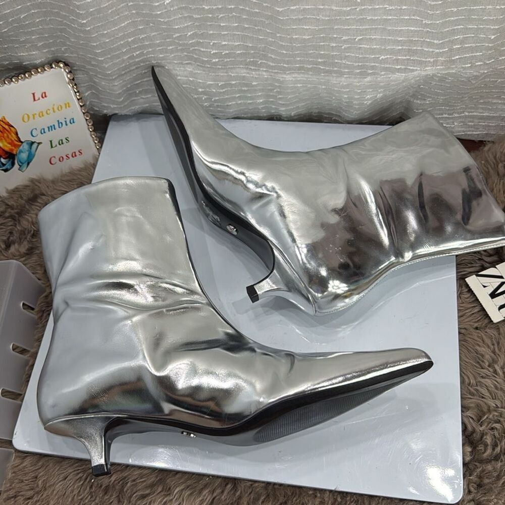 (W2) Zara NWT silver metallic leather ankle boots, size 39/8US - Picture 6 of 16